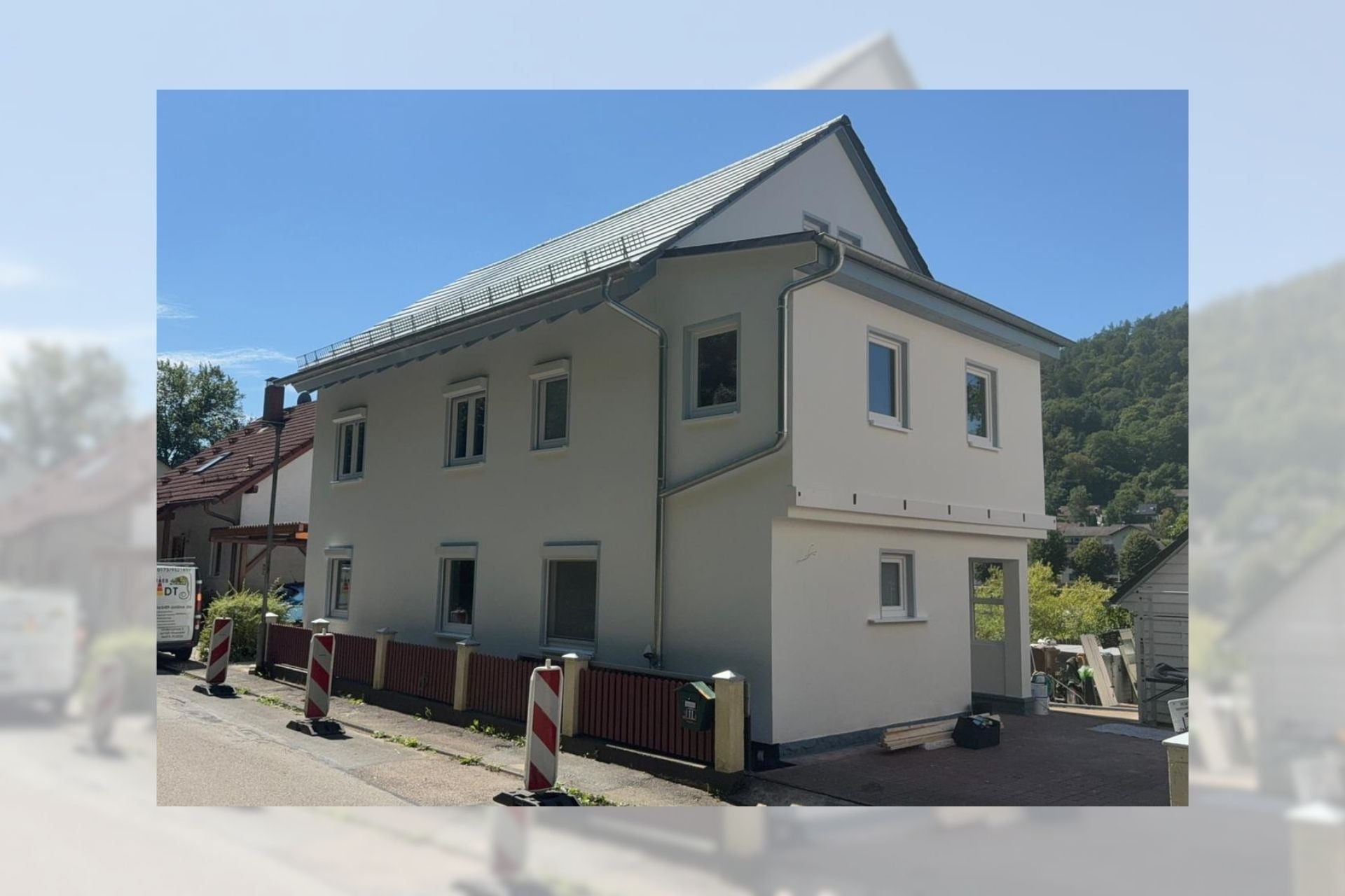 Modernisierung mit Wärmedämmung & Fassadenarbeiten.